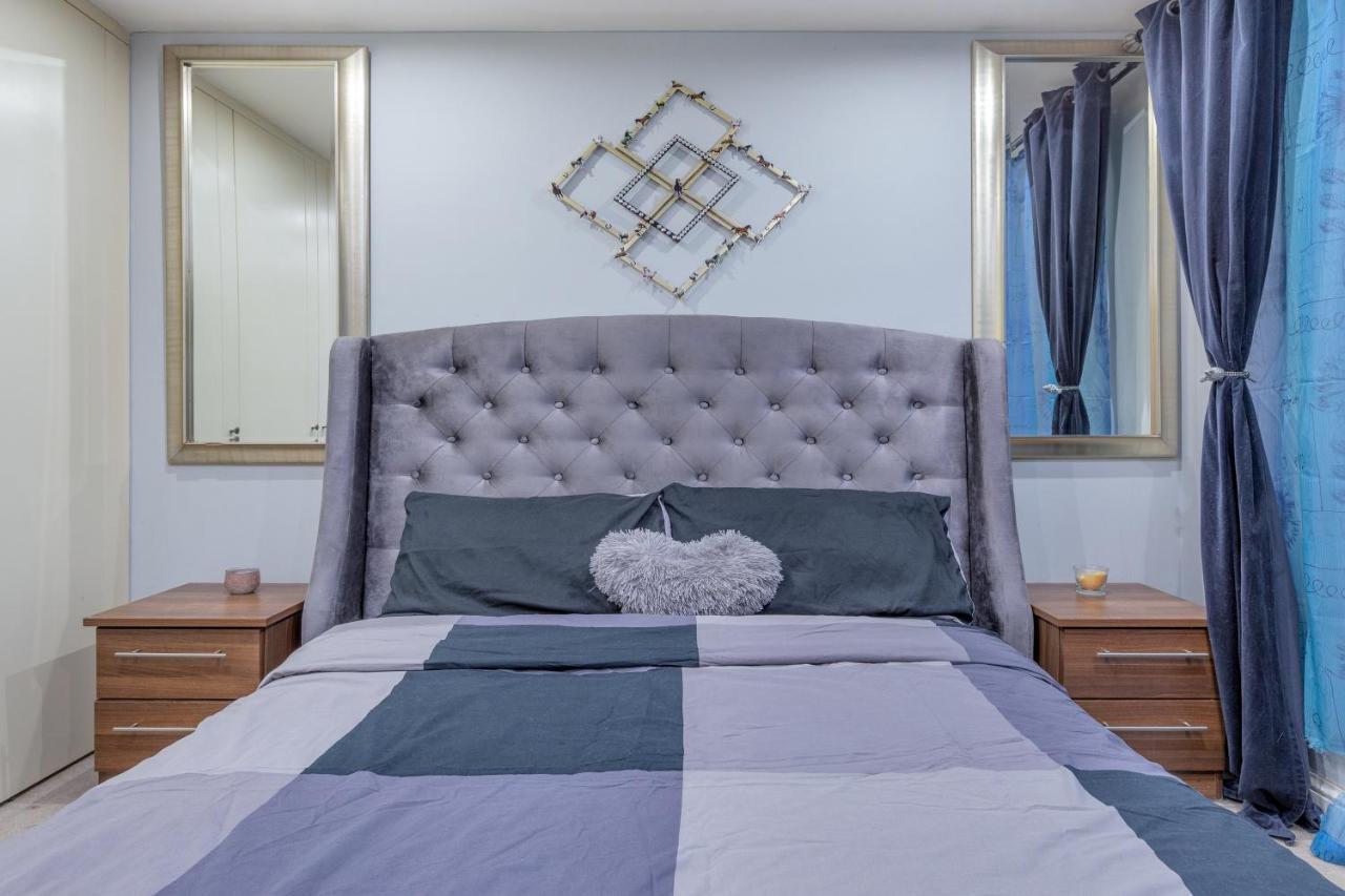 لندن Elegant And Chic 2-Bedroom Basement Apartment In Paddington المظهر الخارجي الصورة